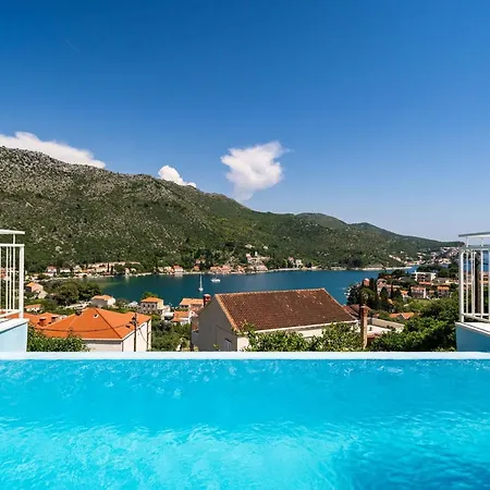 With Swimming Pool Tia&ella Villa