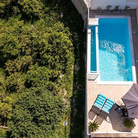 Villa With Swimming Pool Tia&ella Zaton (Dubrovnik-Neretva)