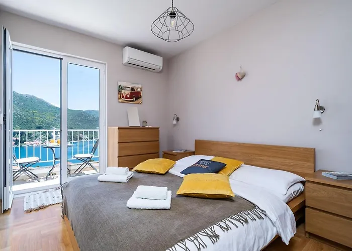 With Swimming Pool Tia&ella Villa Zaton (Dubrovnik-Neretva)