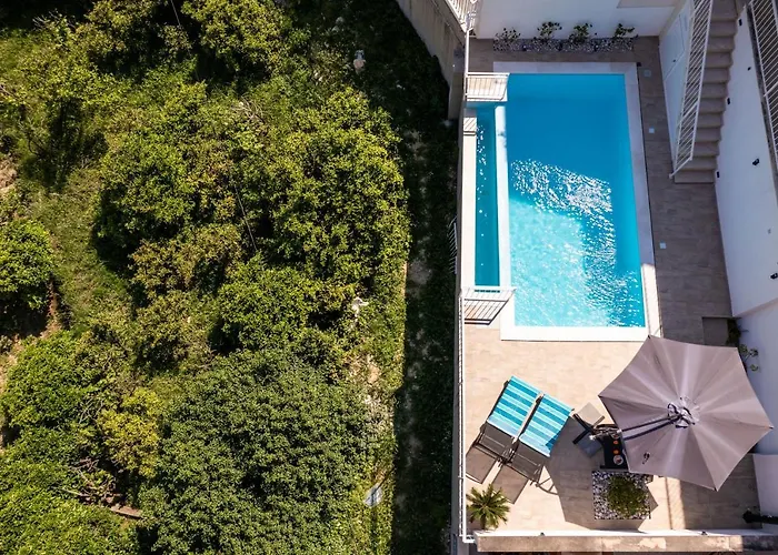 Villa With Swimming Pool Tia&ella Zaton (Dubrovnik-Neretva)