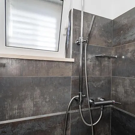 With Swimming Pool Tia&ella Villa