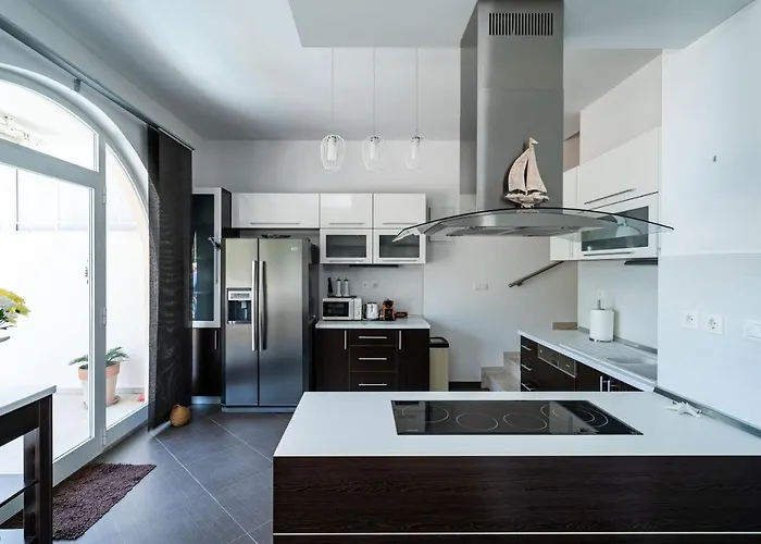 Вилла With Swimming Pool Tia&ella